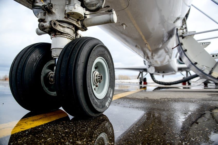 Aeroplane Tire: Product of Thermoset